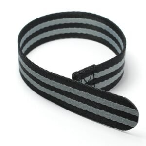 Bond Seatbelt Strap – CLAW Bond Seatbelt Strap – CLAW